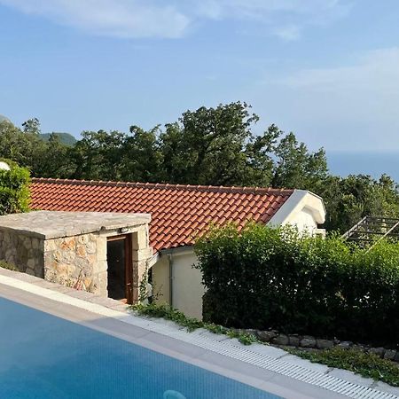 House In The Mountains Near בודווה מראה חיצוני תמונה