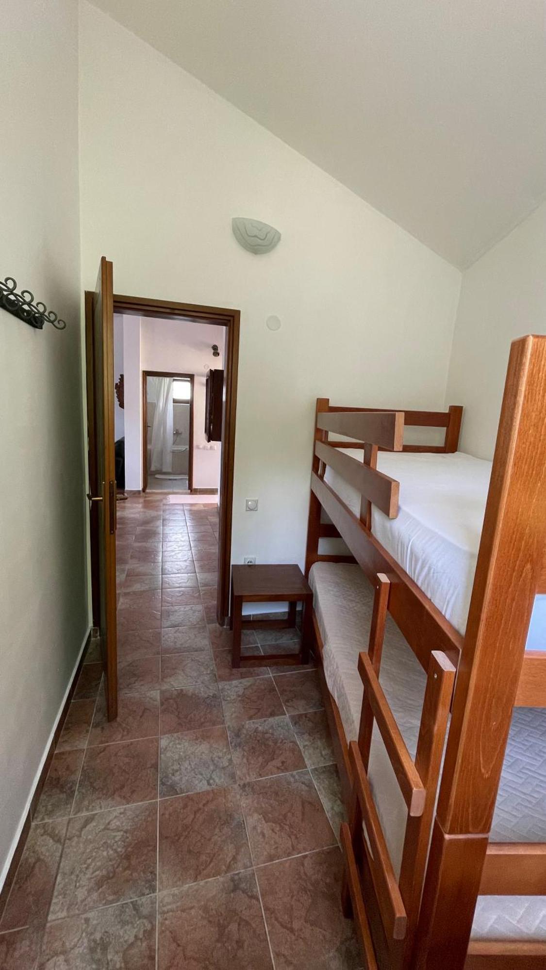 House In The Mountains Near בודווה מראה חיצוני תמונה
