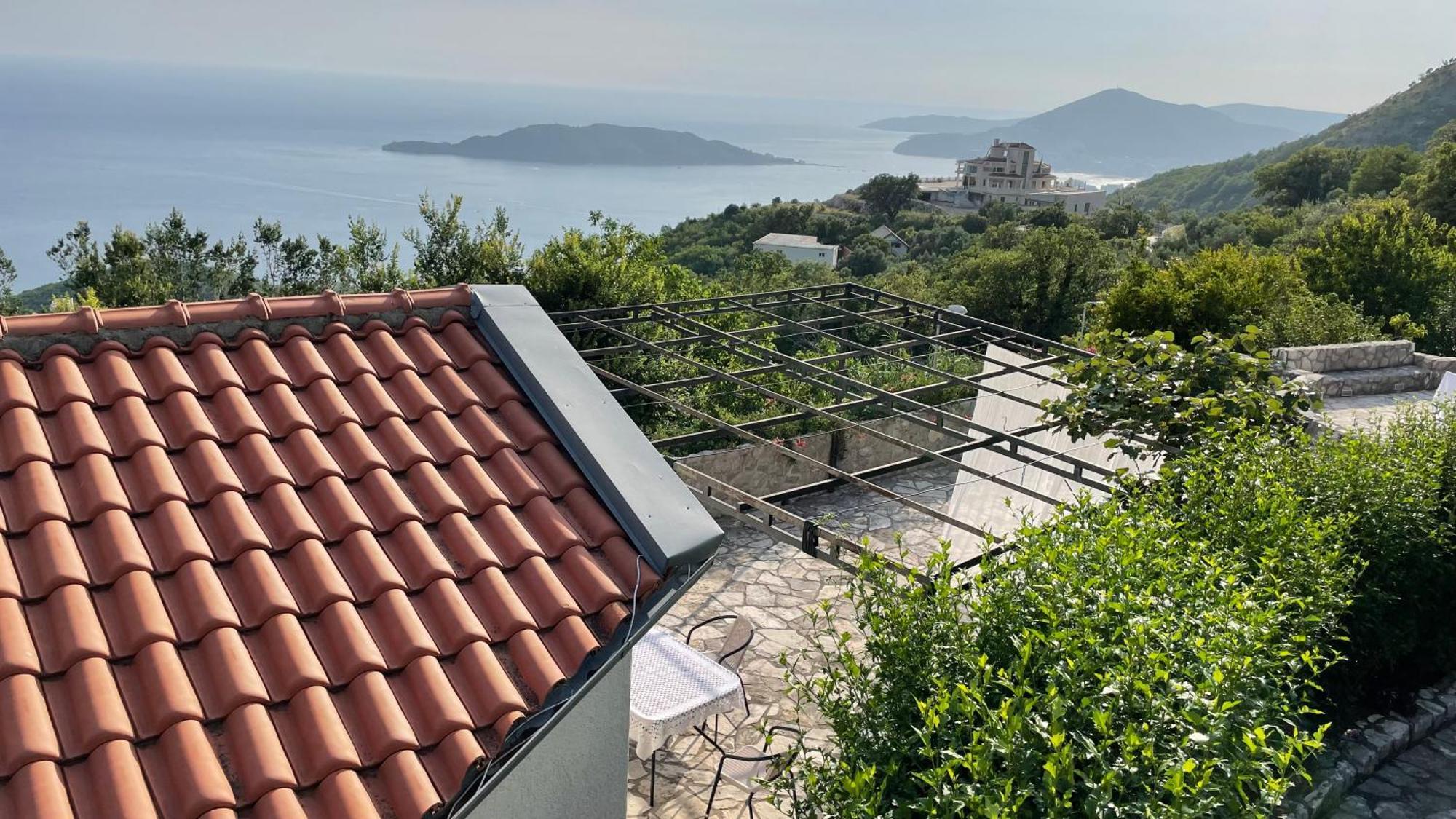 House In The Mountains Near בודווה מראה חיצוני תמונה