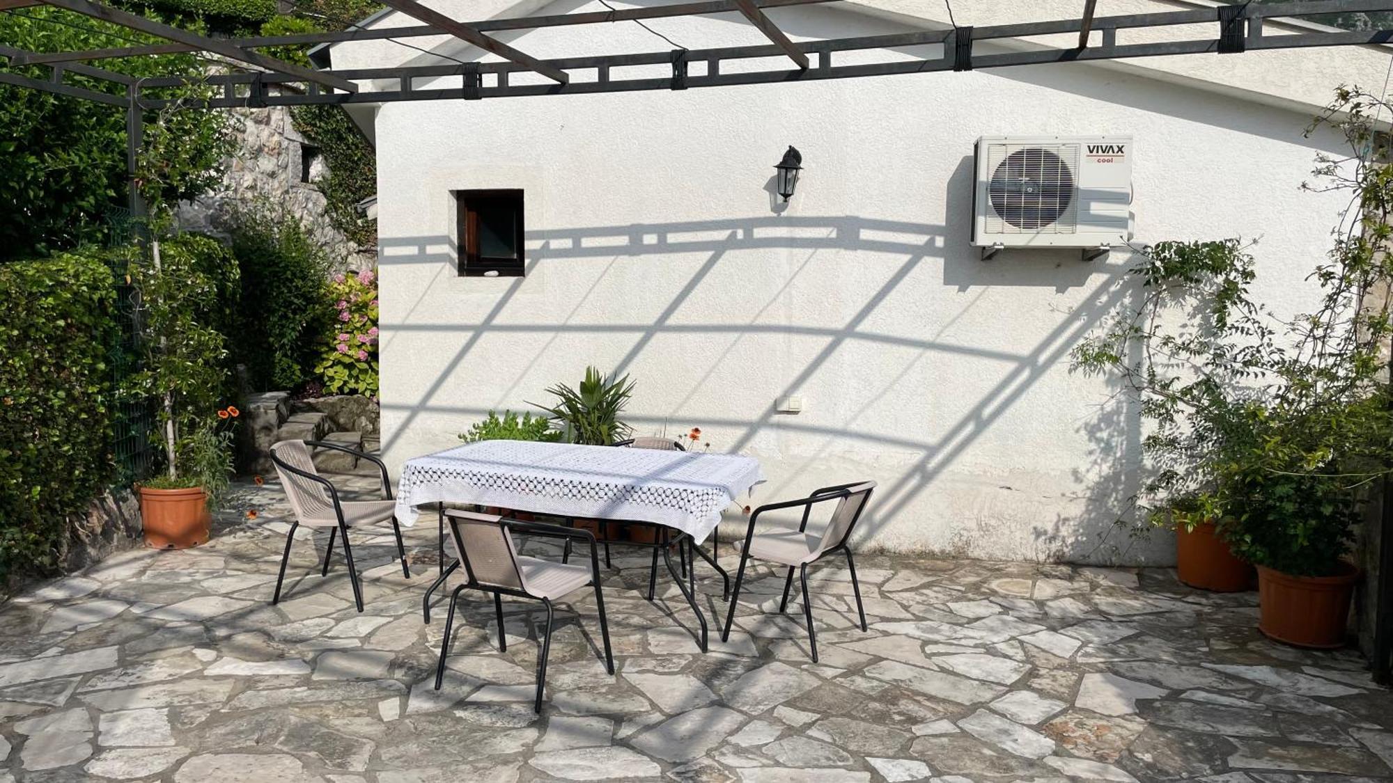 House In The Mountains Near בודווה מראה חיצוני תמונה